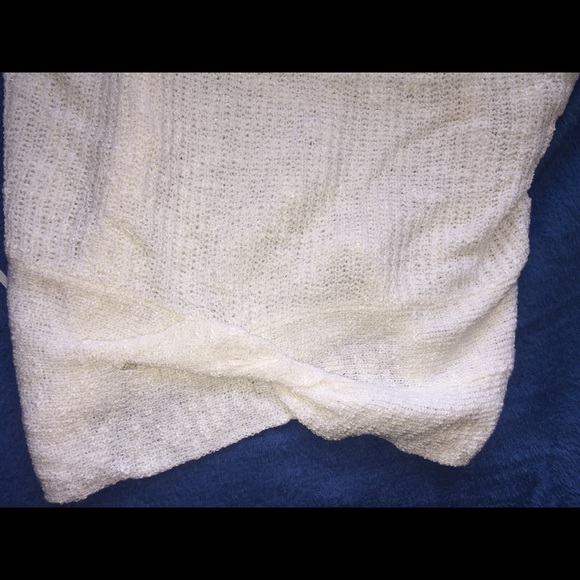 White Sweater crop tank - Picture 5 of 5